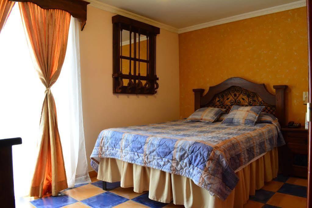 Hotel Casa Colonial Santa Rosa De Cabal Εξωτερικό φωτογραφία